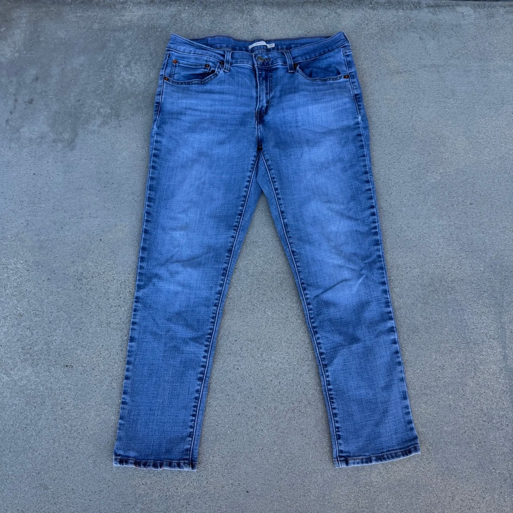 Levi's Boyfriend Jeans Women 30 Medium Wash Mid Rise Straight Leg